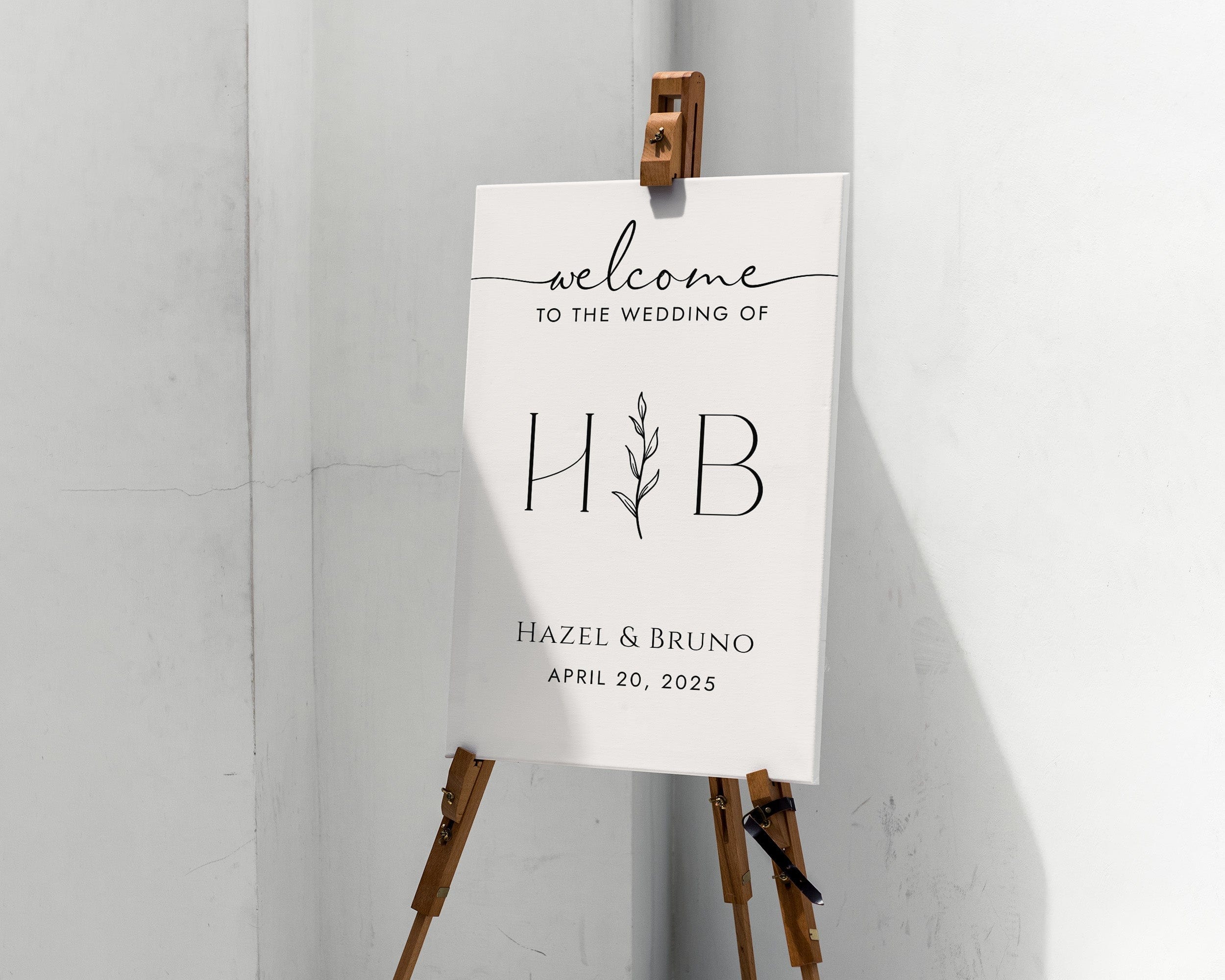 BeyzaLab - Canva Template Monogram Wedding Welcome Sign